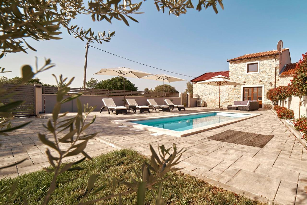 Haus Mila Villa Pavicini Kültér fotó