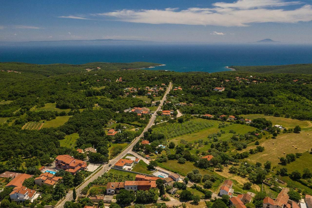 Haus Mila Villa Pavicini Kültér fotó