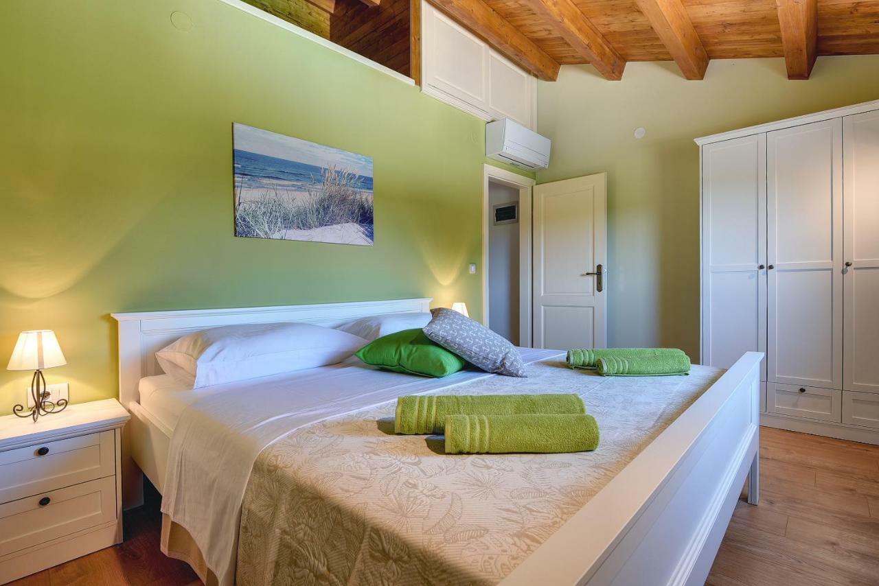 Haus Mila Villa Pavicini Kültér fotó
